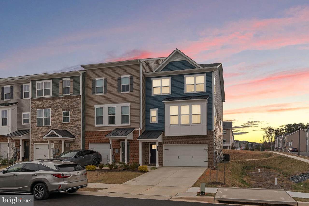 1605 Aster Lane - Photo 1