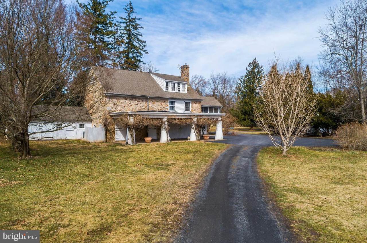 5453 York Road - Photo 1