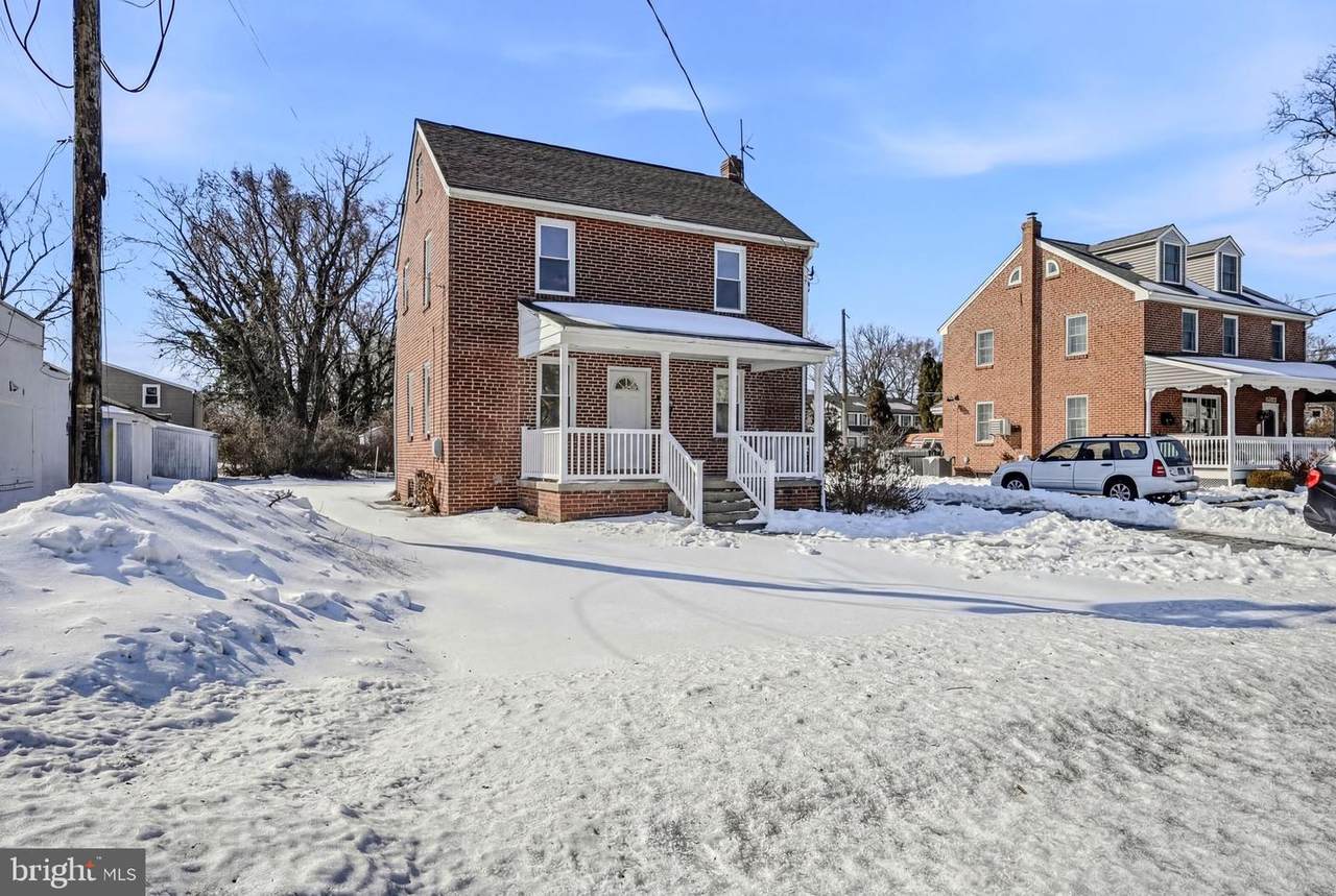 816 Washington - Photo 1