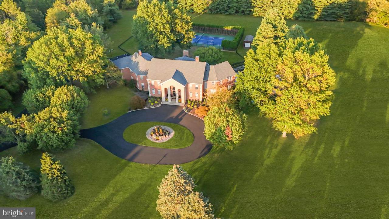 7 Woodland Road - Photo 1