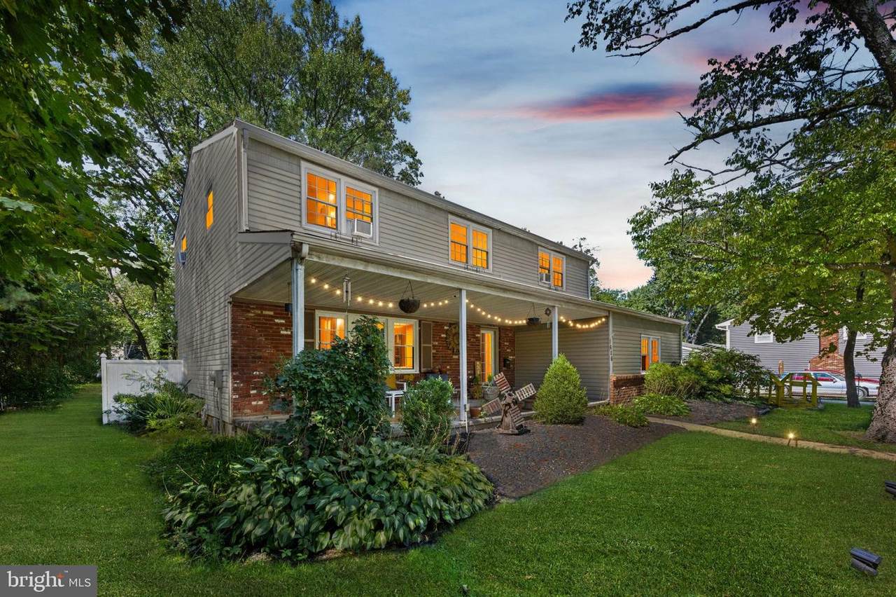 1606 Riversedge Drive - Photo 1