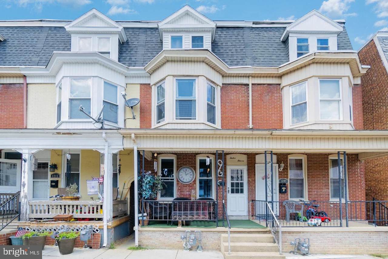 1211 Poplar Street - Photo 1