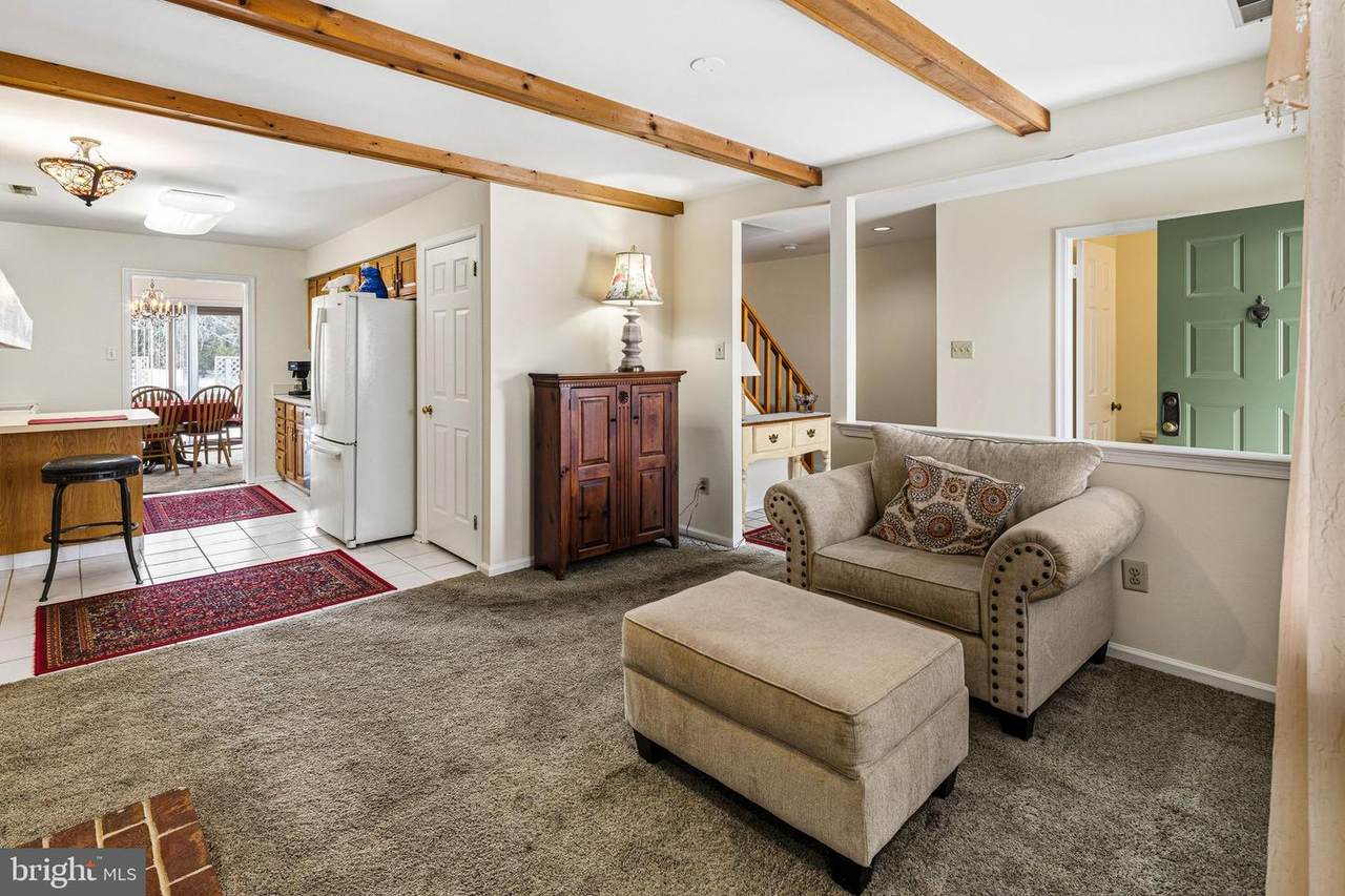 212 Clover Hill Court - Photo 1