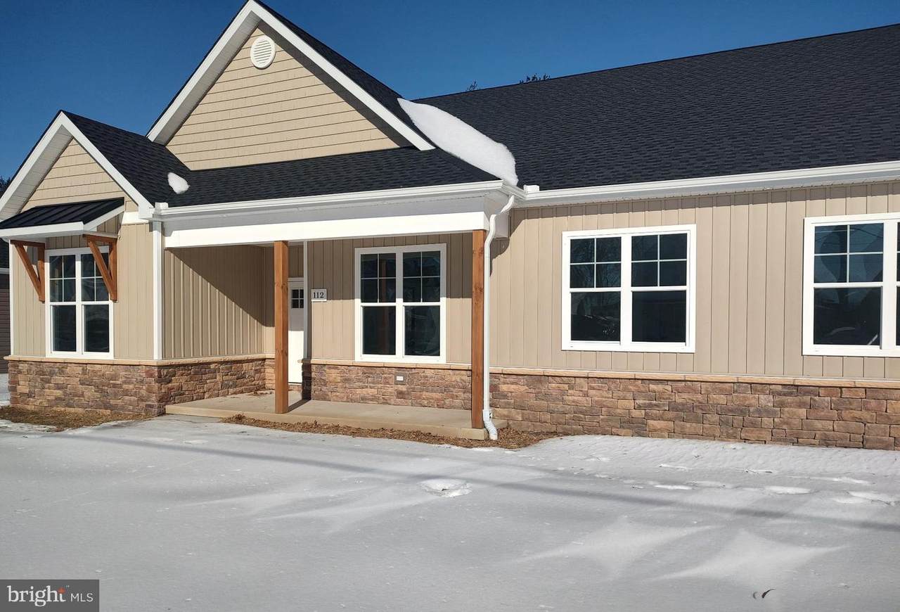 112 Main Street - Photo 1