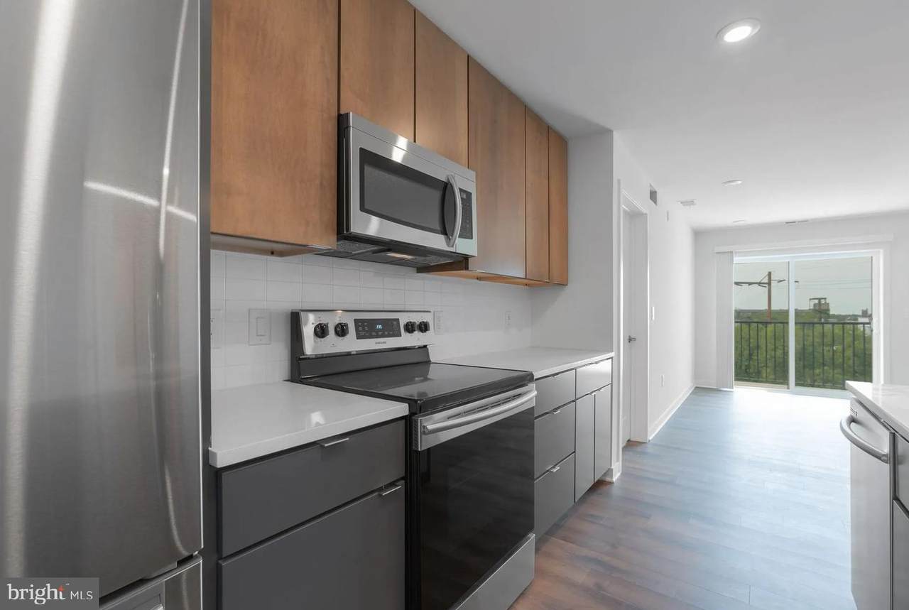 2501 Washington Avenue - Photo 1