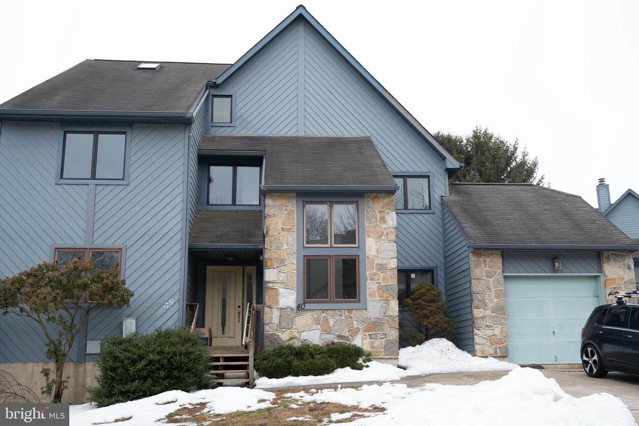 38-40 Foxtail Court - Photo 1