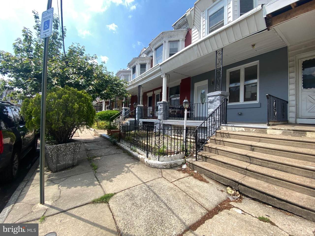 5031 Ludlow Street - Photo 1