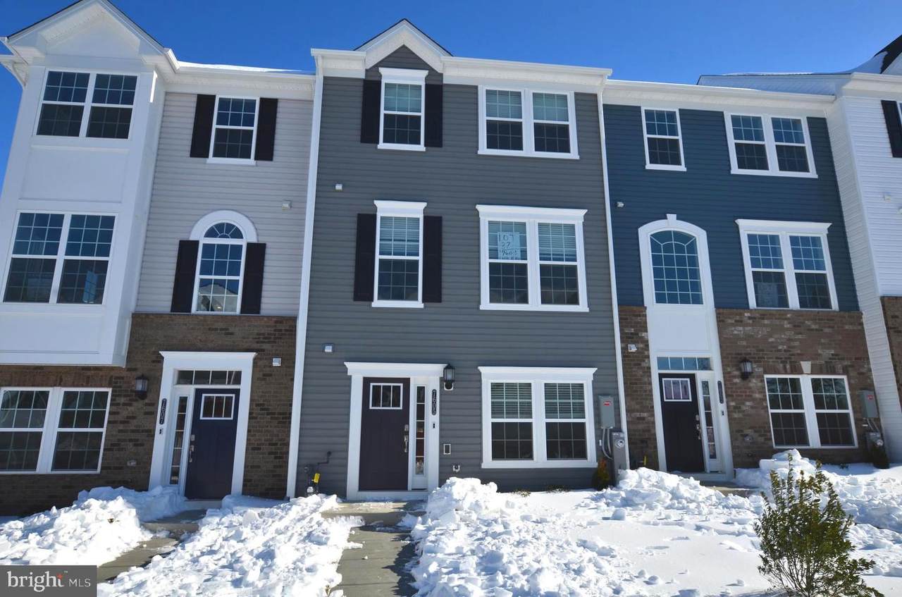 7605 River Reach Road - Photo 1