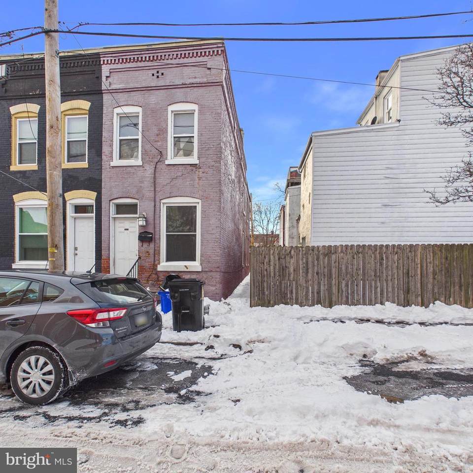 1434 4TH Street - Photo 1
