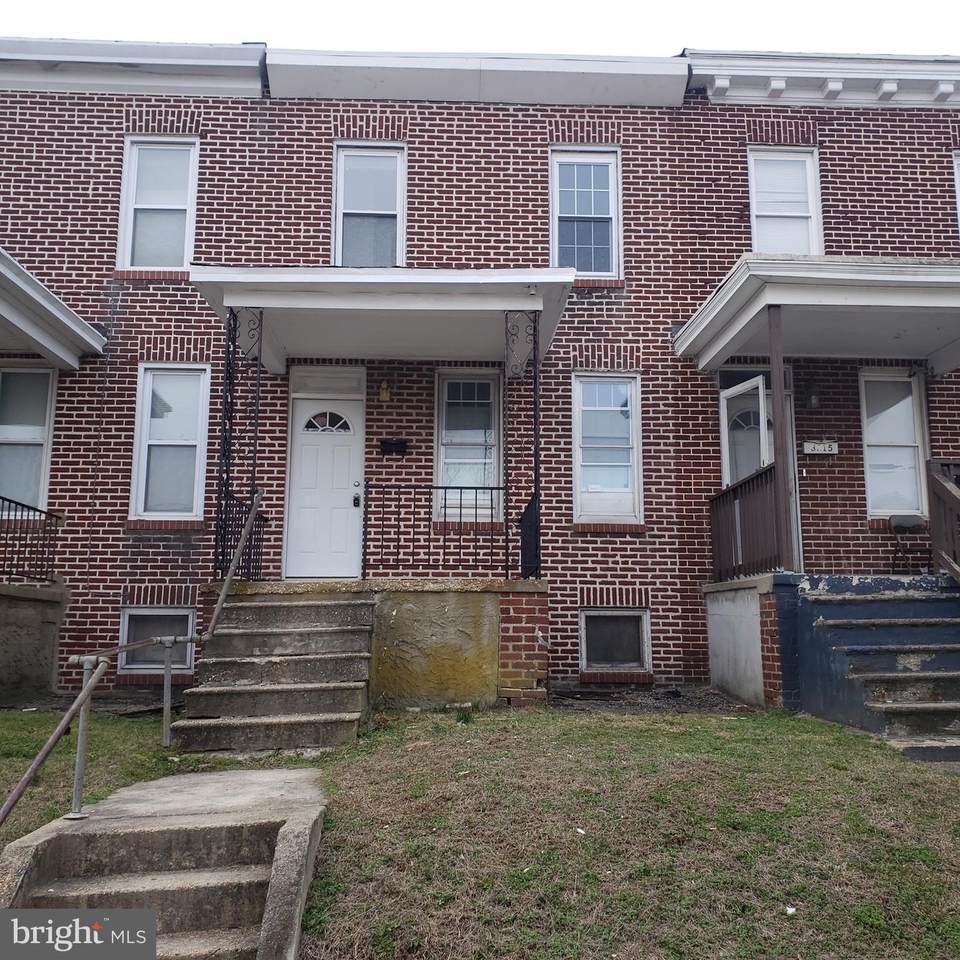 3317 Lyndale Avenue - Photo 1