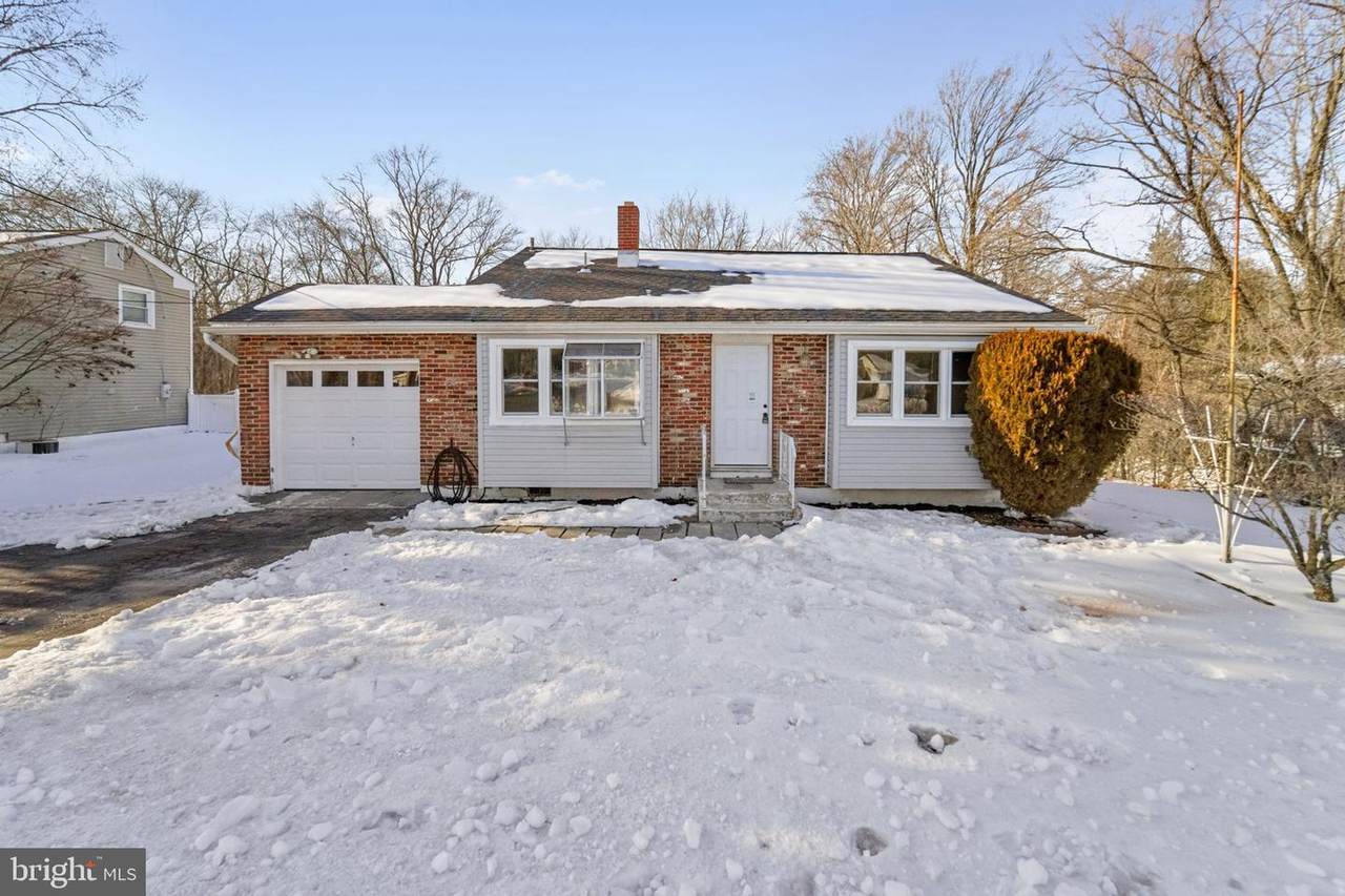 149 Greentree Road - Photo 1