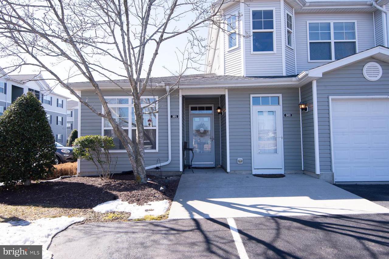 34673 Villa Circle - Photo 1