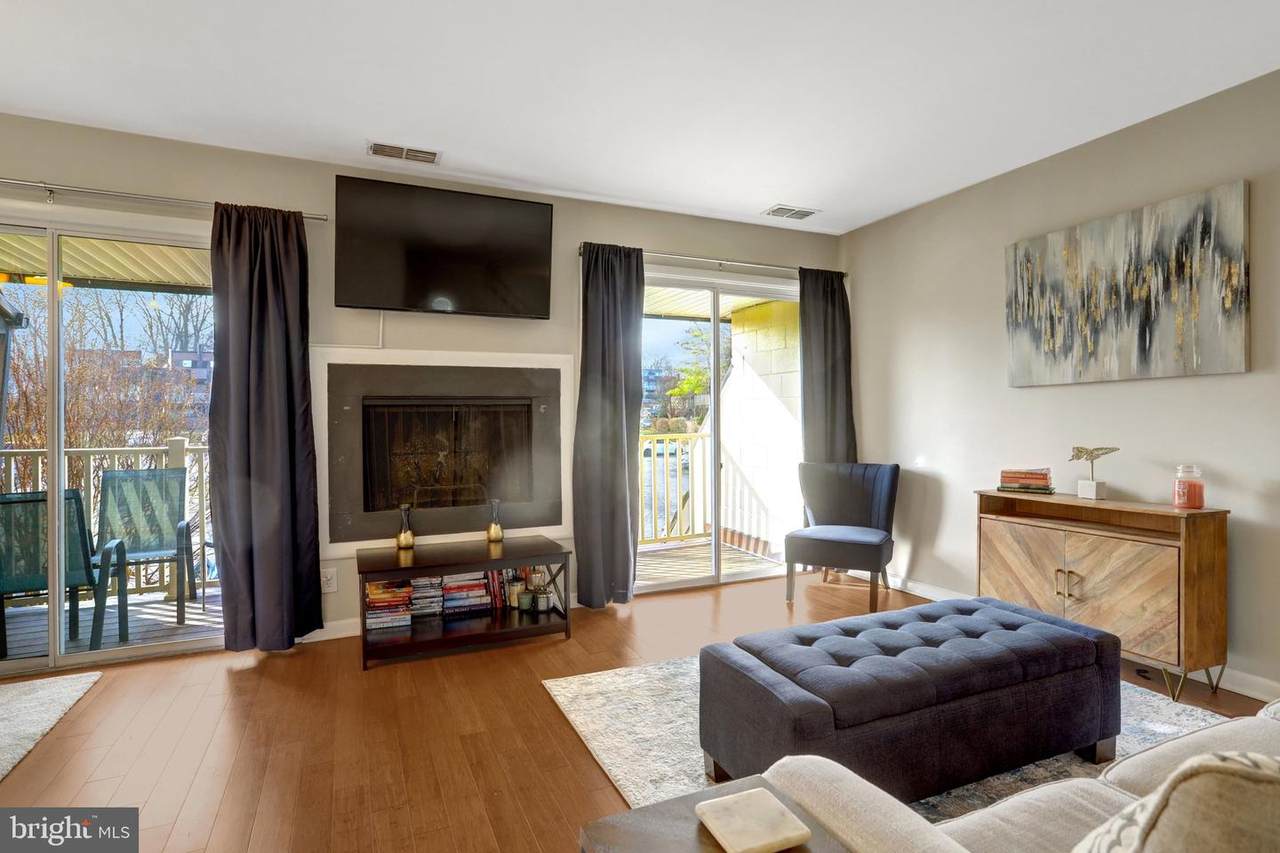 3940 Woodhue Place - Photo 1