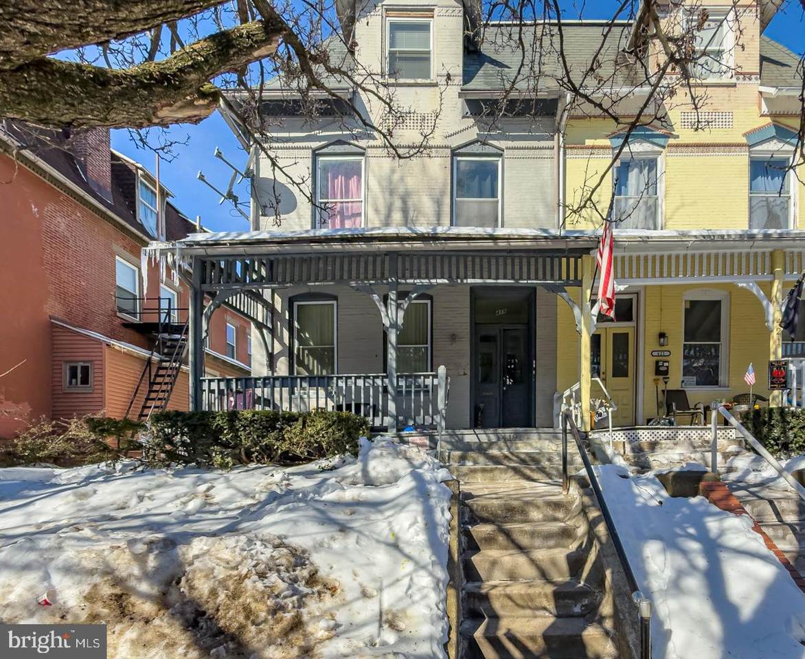 419 Woodward Street - Photo 1