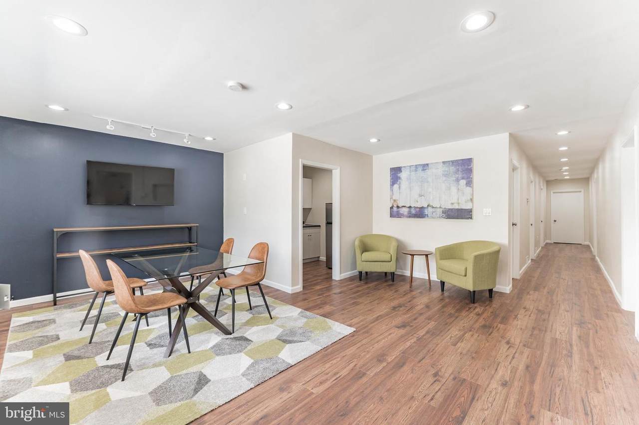 2619 9TH Street - Photo 1