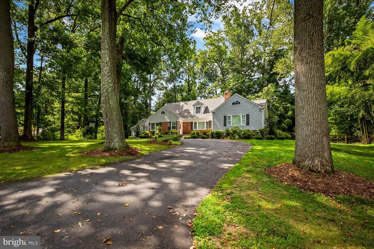 4 Spring Drive - Photo 1