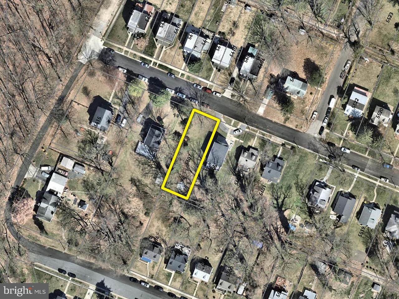 5607 Fernpark Avenue - Photo 1