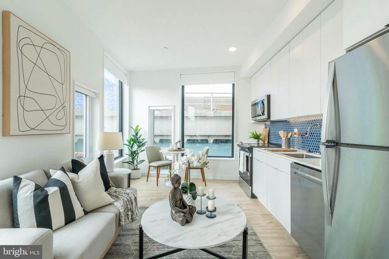 1131-39 Front Street - Photo 1