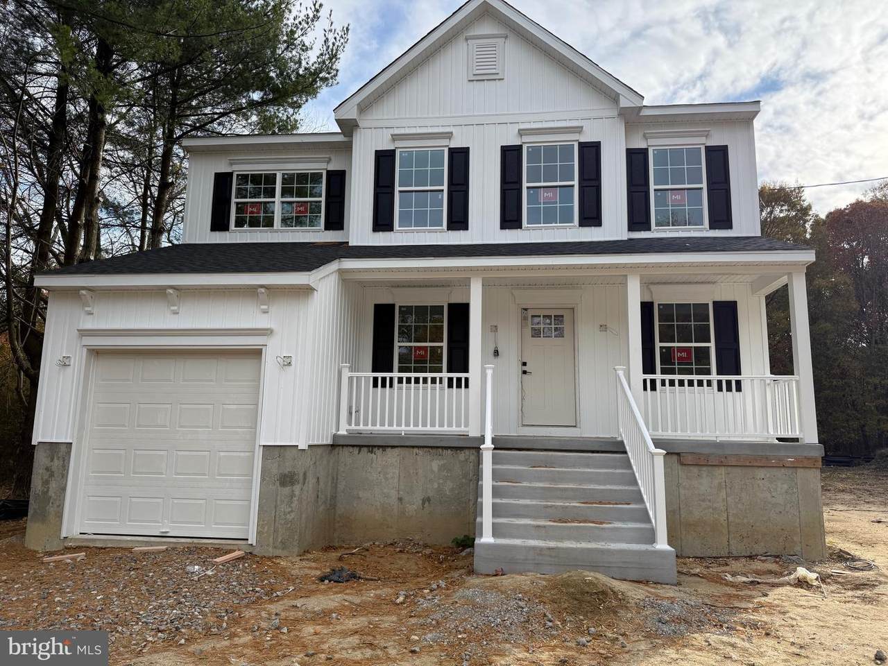 114 Isabella Drive - Photo 1