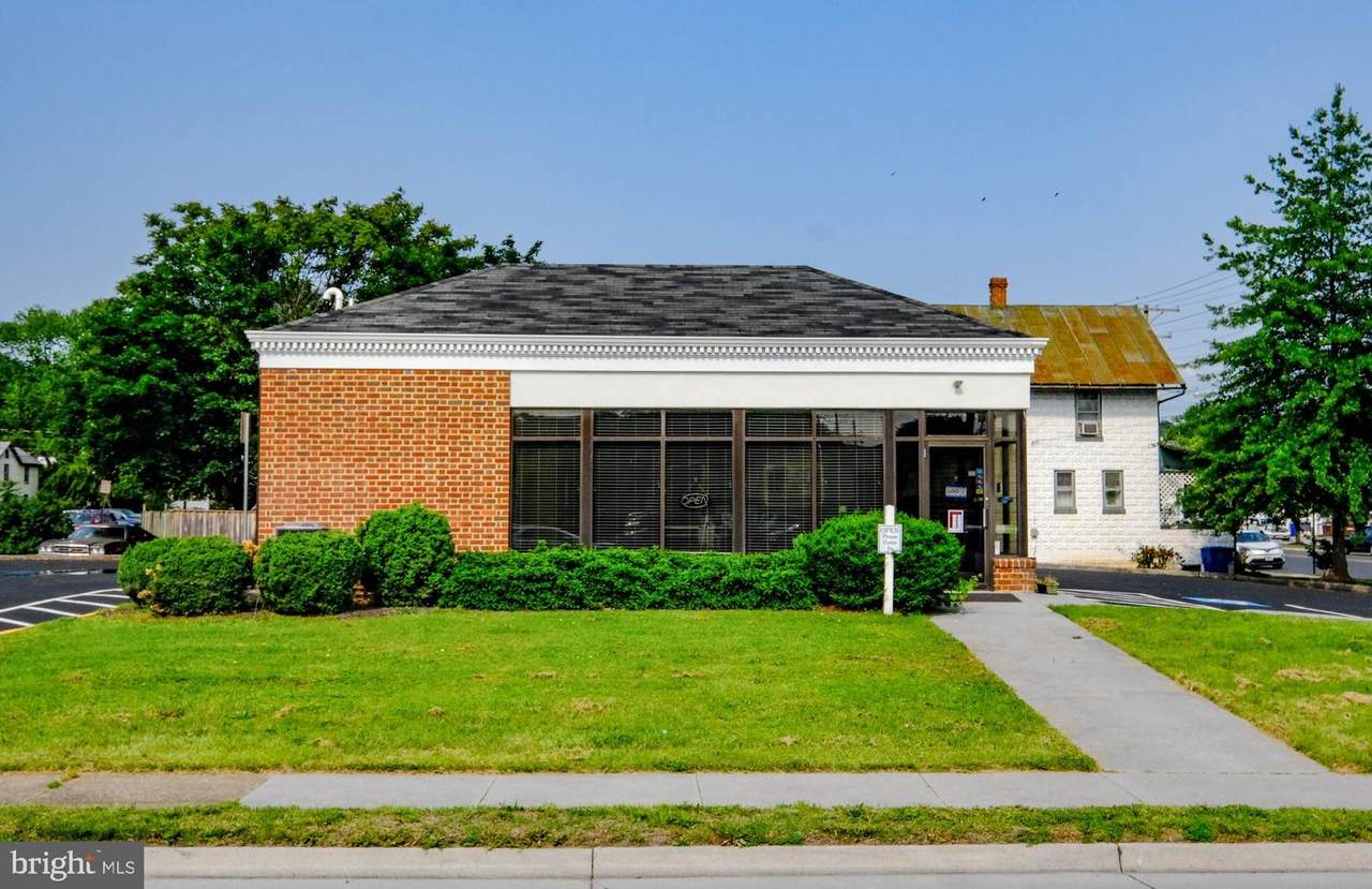 123 6TH Street - Photo 1