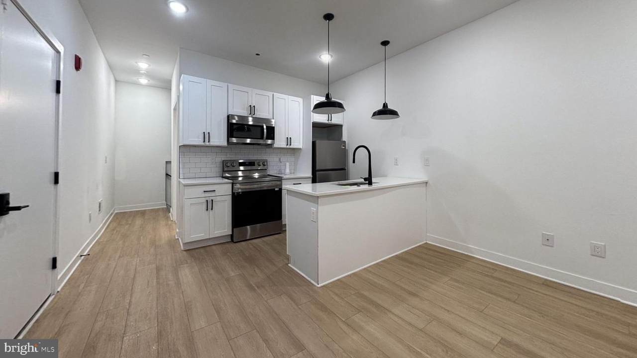 1748 22ND Street - Photo 1