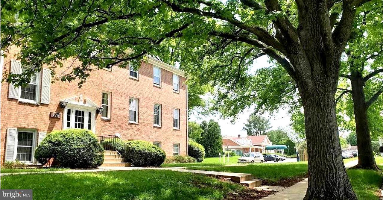 778 Quince Orchard Boulevard - Photo 1