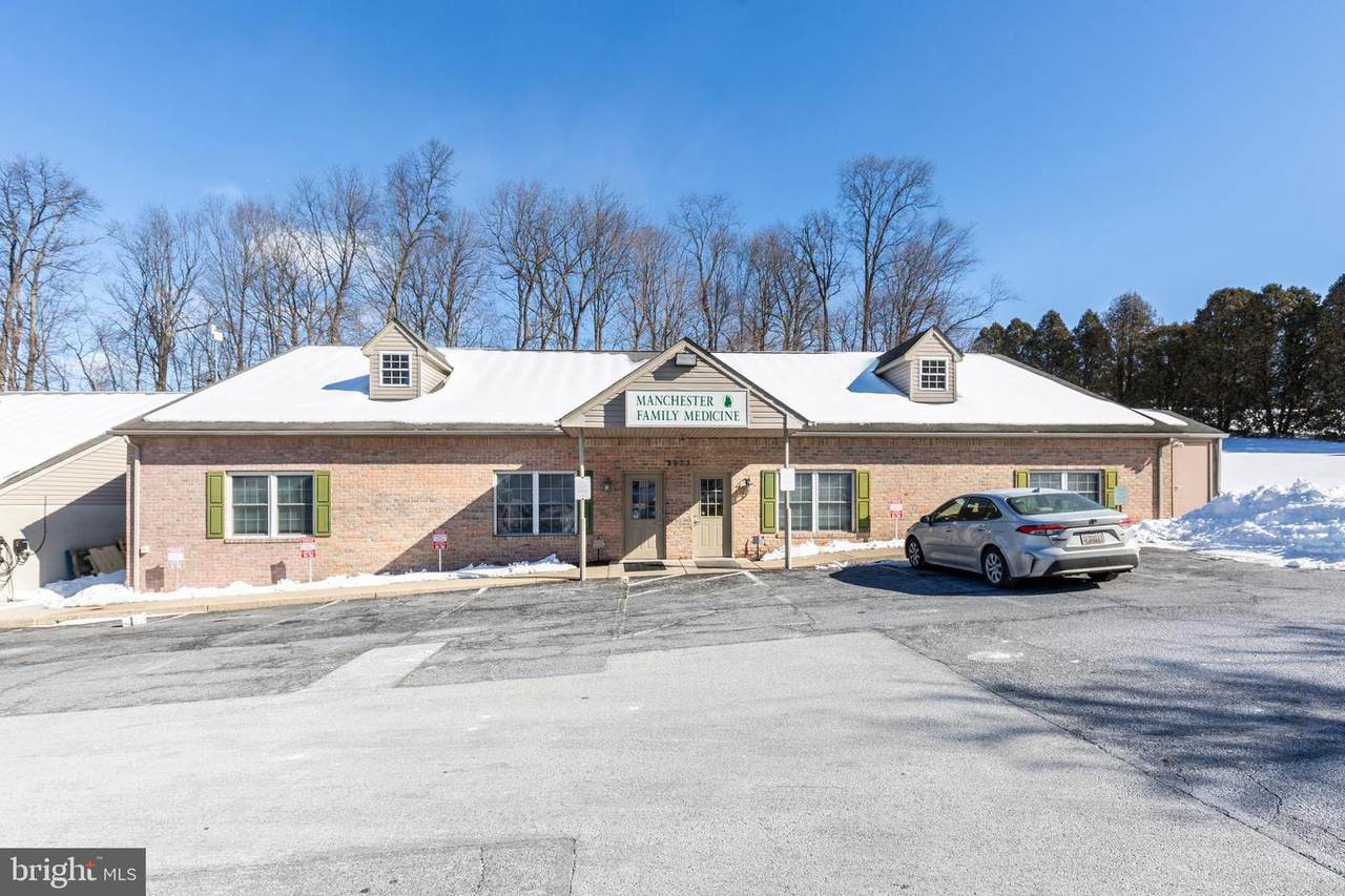 2973 Manchester Road - Photo 1