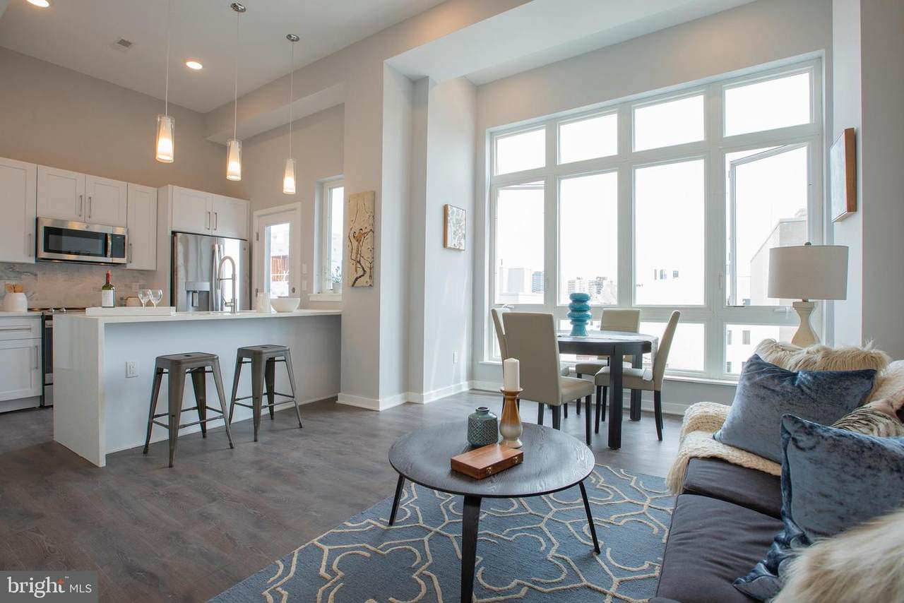 1534 Ridge Avenue - Photo 1