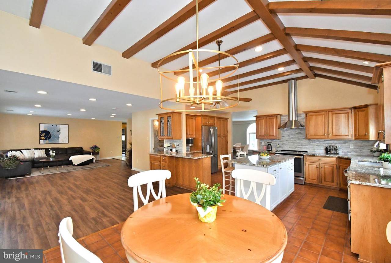 6196 Washington Lane - Photo 1
