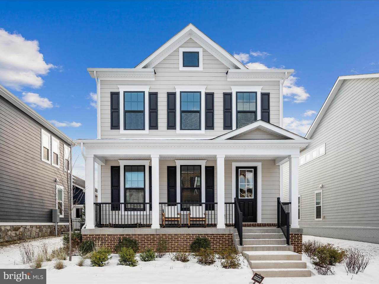6052 Cobblestone Court - Photo 1