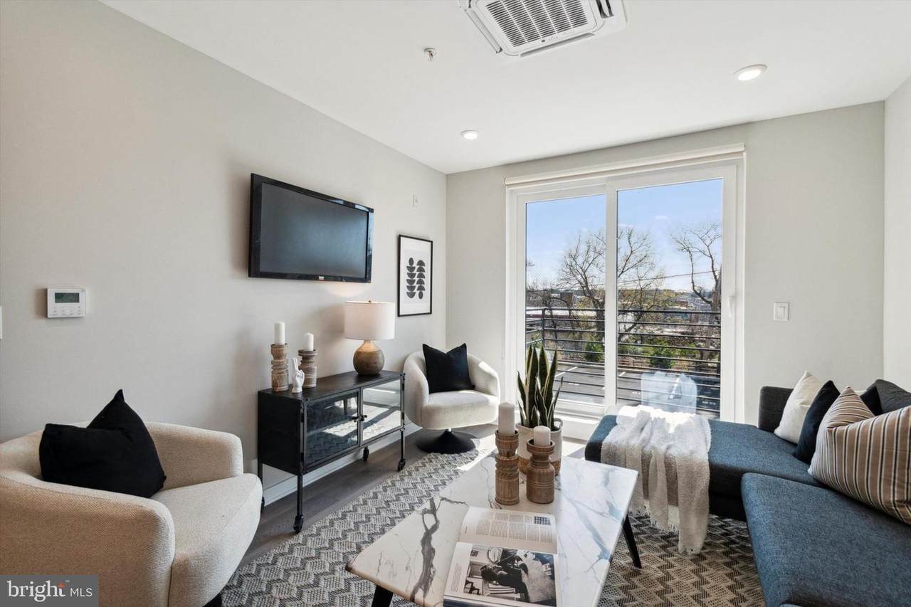 3449 Scotts Lane - Photo 1