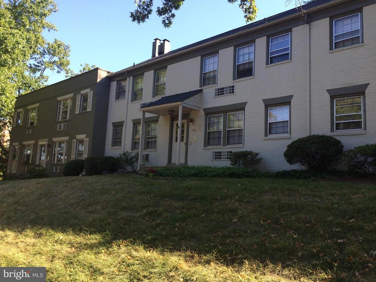 806 Jefferson Street - Photo 1
