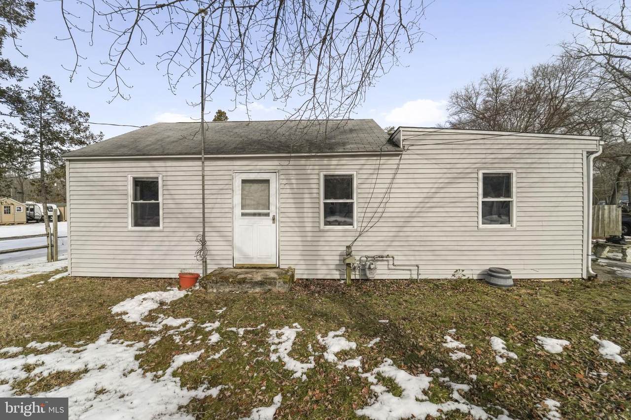 200 Buckshutem Road - Photo 1