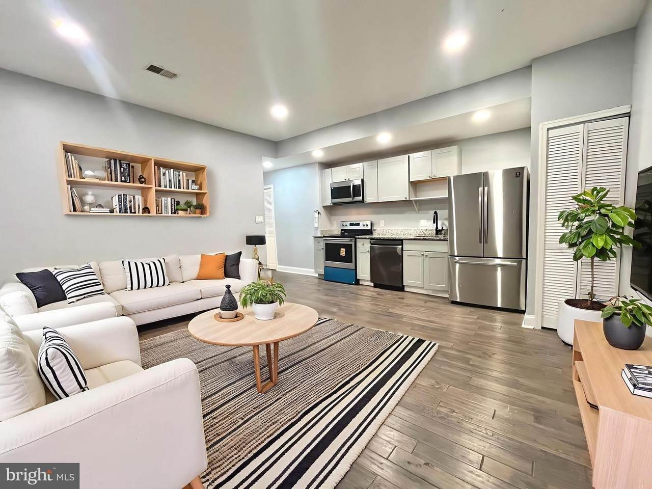 1222 Missouri Avenue - Photo 1