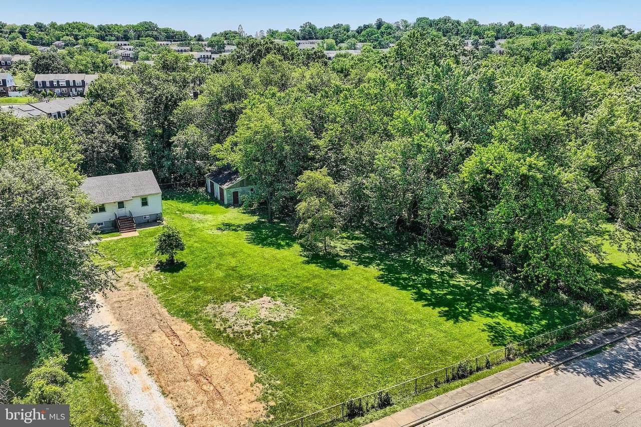 https://bt-photos.global.ssl.fastly.net/brightmls/1280_boomver_1_804532783658-2.jpg