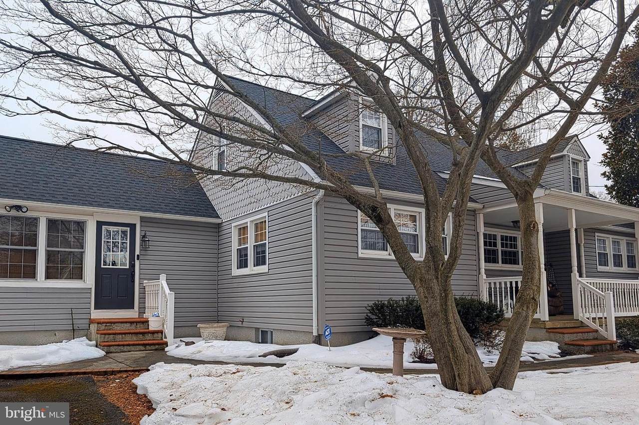 103 Brentwood Avenue - Photo 1