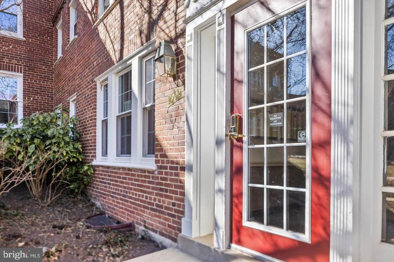 1902 Rhodes Street - Photo 1