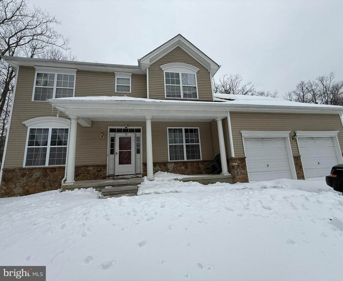 145 Kensington Dr - Photo 1