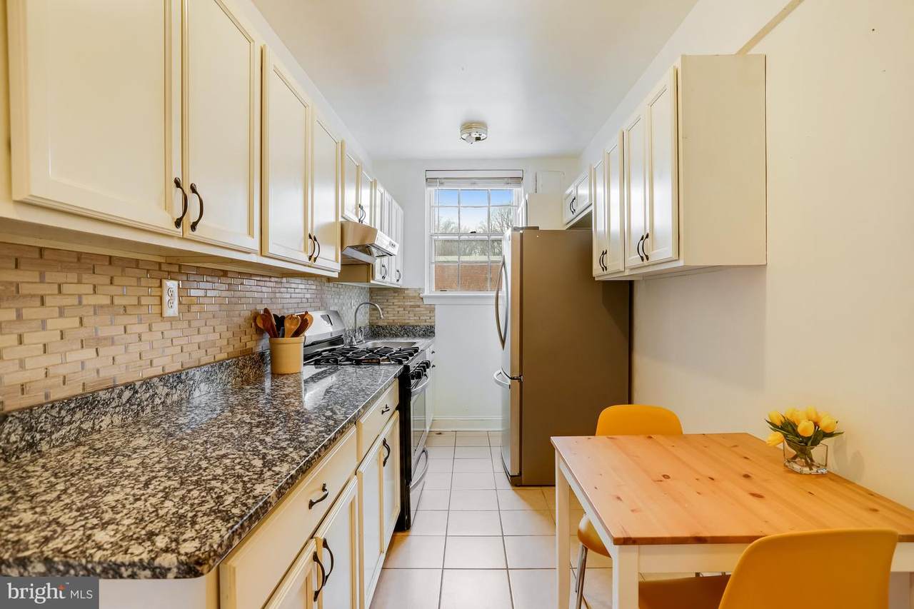 1446 Tuckerman Street - Photo 1