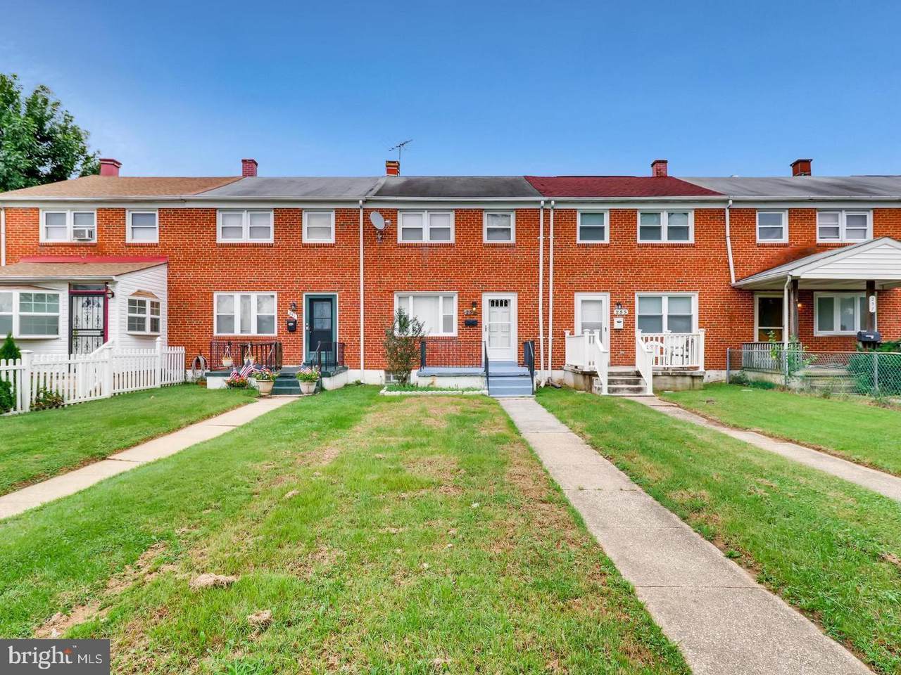 253 Southeastern Court - Photo 1