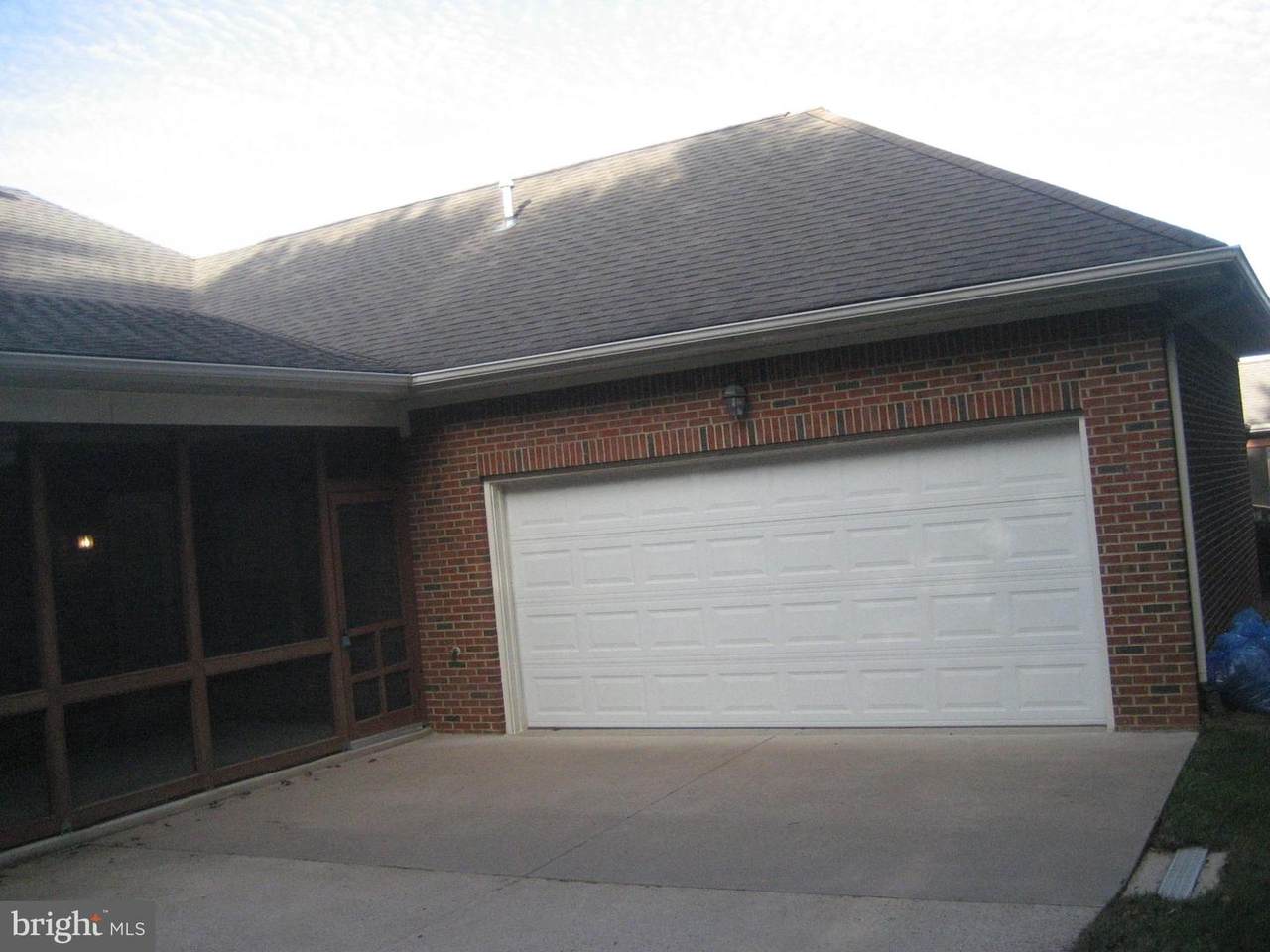 https://bt-photos.global.ssl.fastly.net/brightmls/1280_boomver_1_804538314960-2.jpg