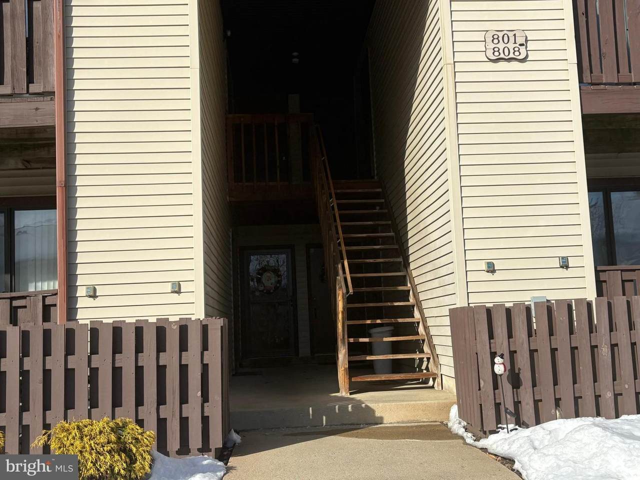 802 Lindsey Court - Photo 1