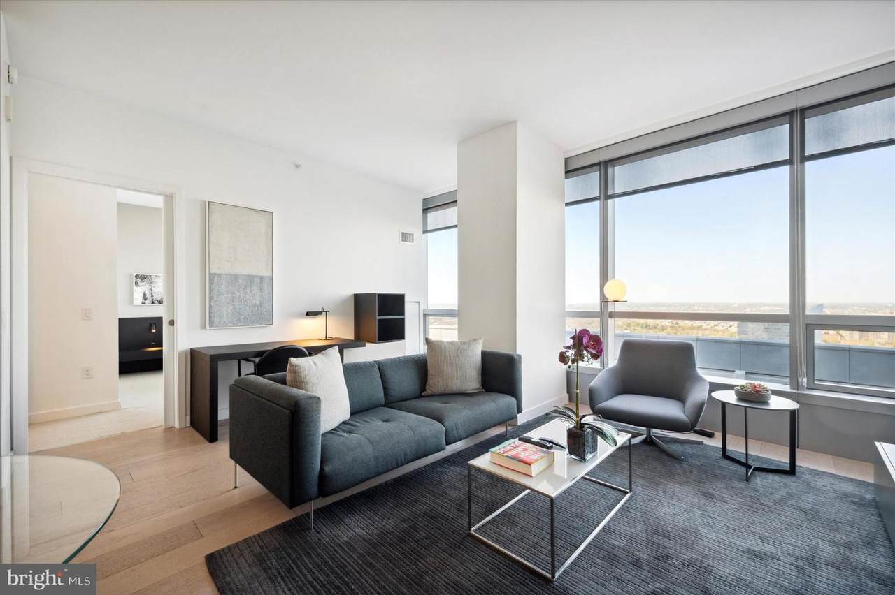 2930 Walnut Street - Photo 1