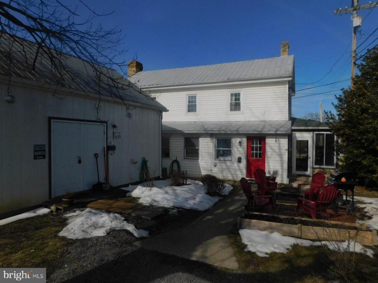 105 Main Street - Photo 1