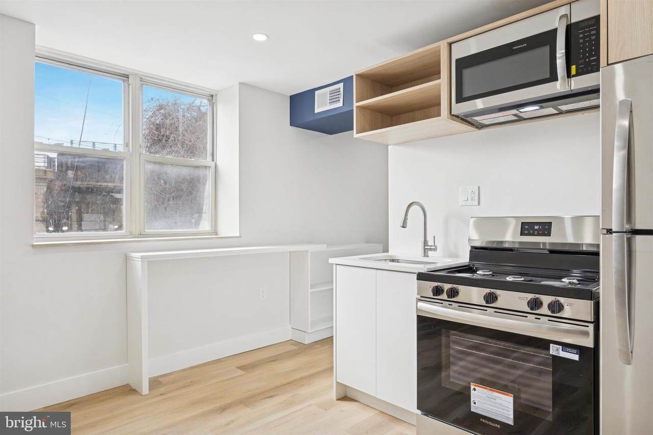 4522 Baker Street - Photo 1
