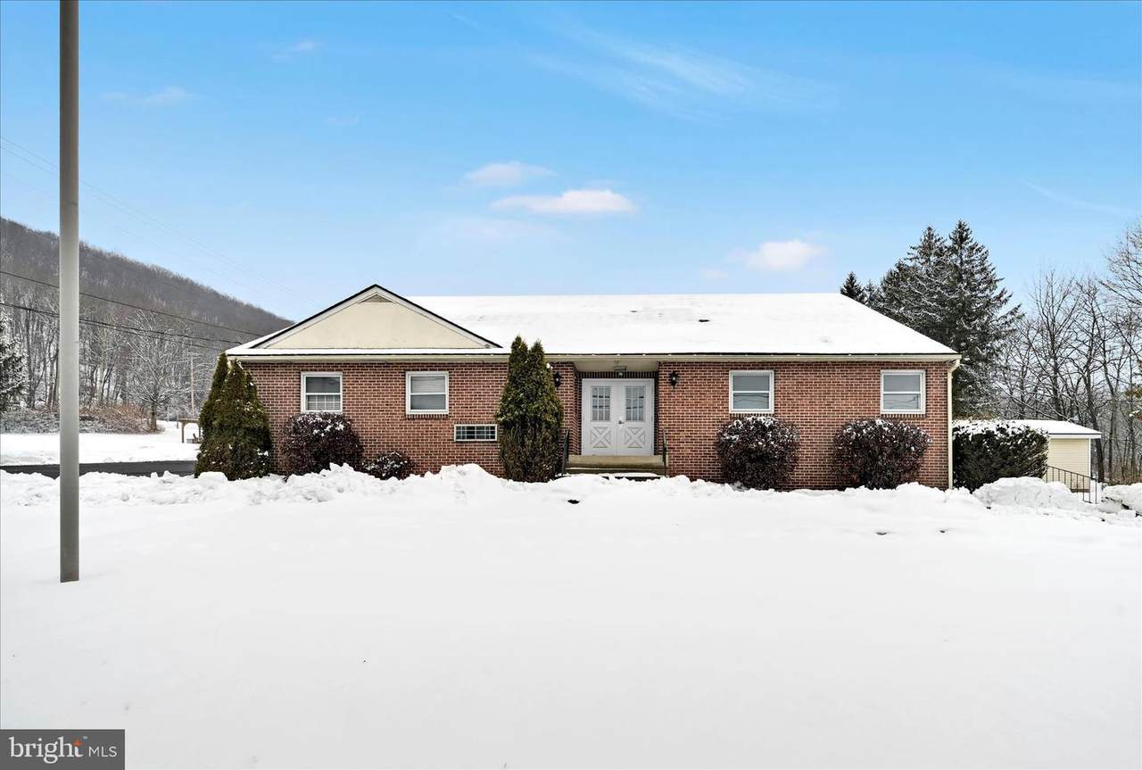 780 Claremont Avenue - Photo 1