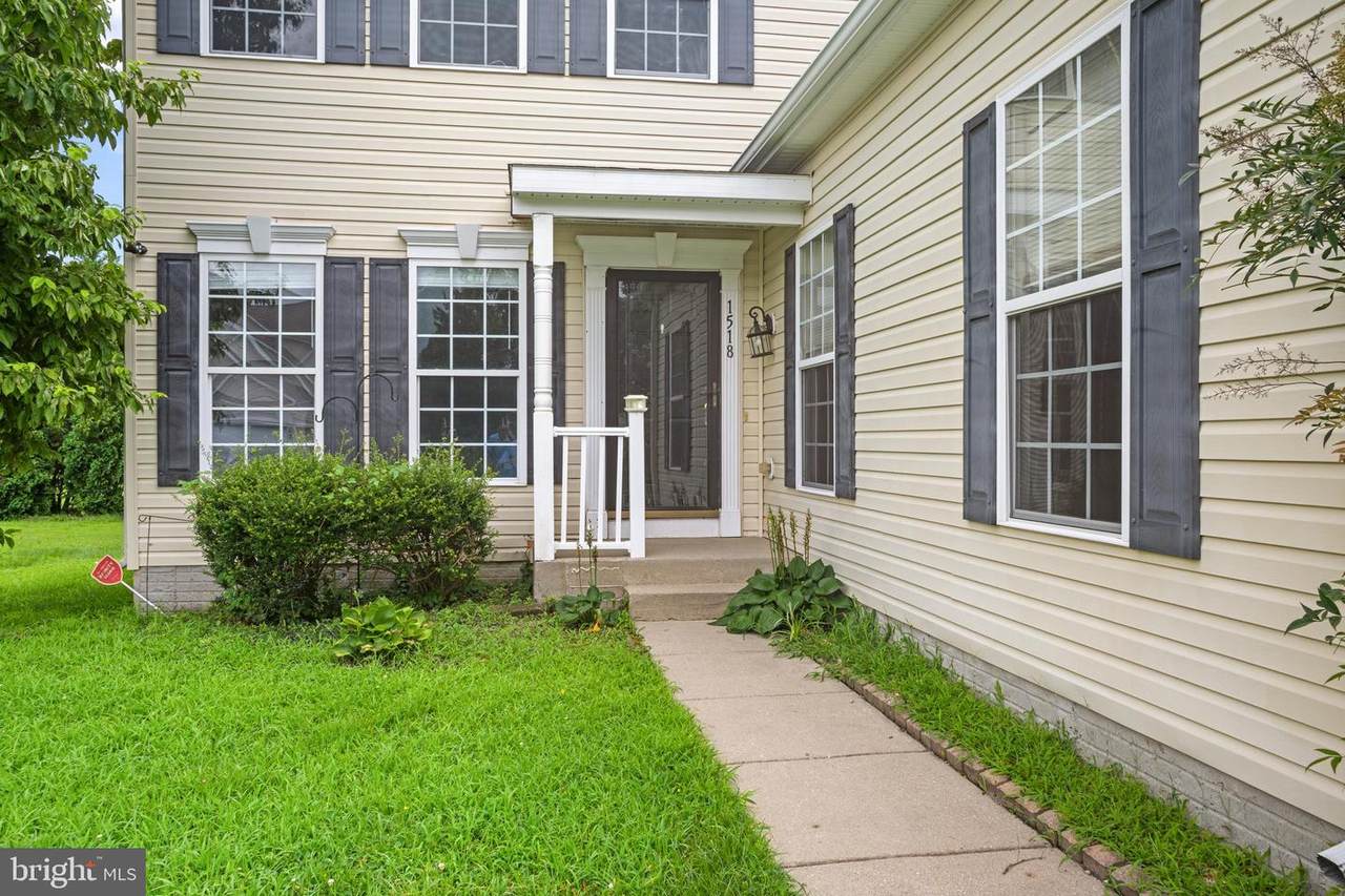 1518 Anchors Way - Photo 1
