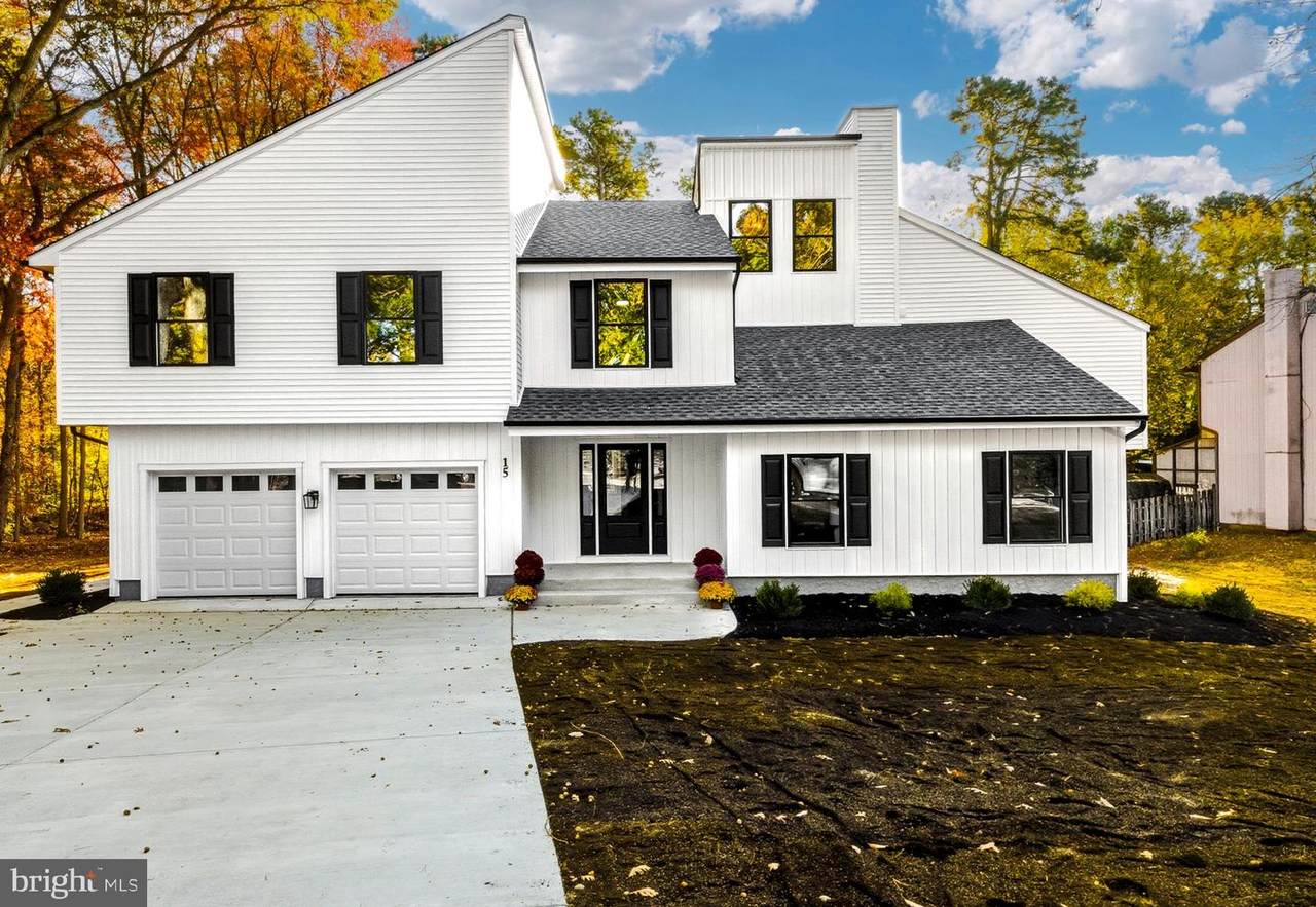 15 Bronwood Drive - Photo 1