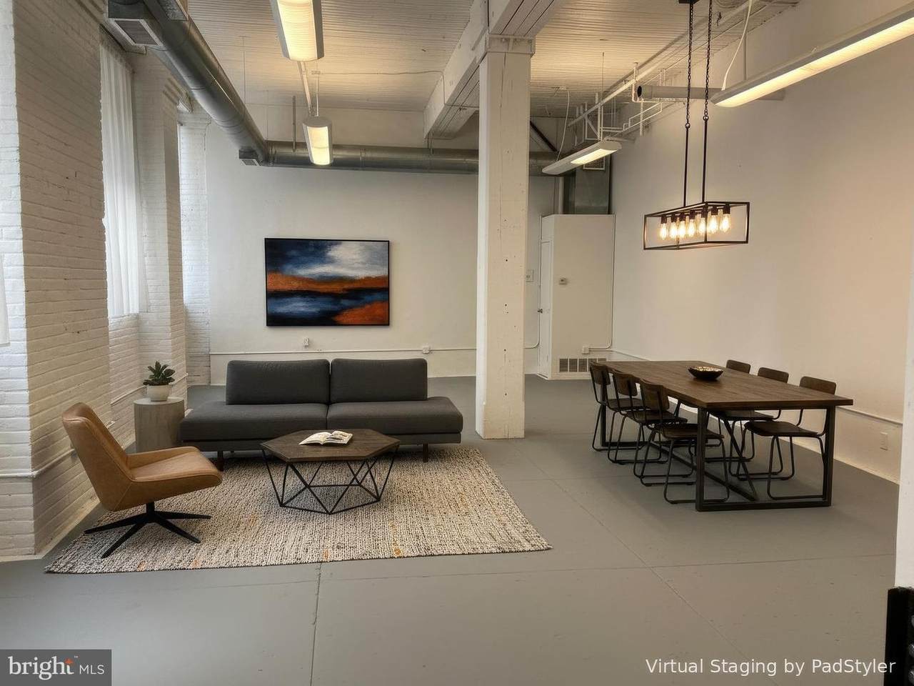 429 13TH Street - Photo 1