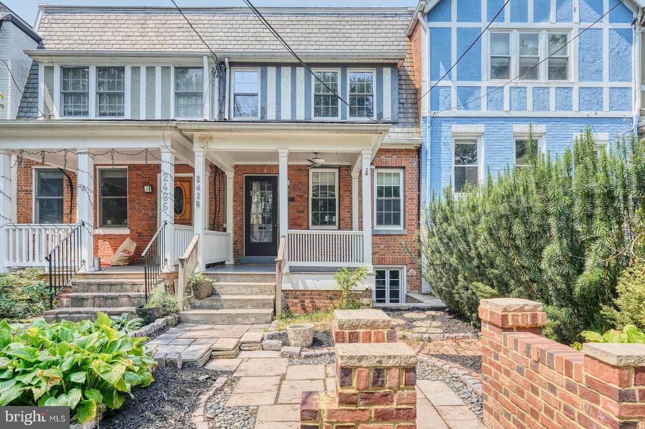 2428 Tunlaw Road - Photo 1